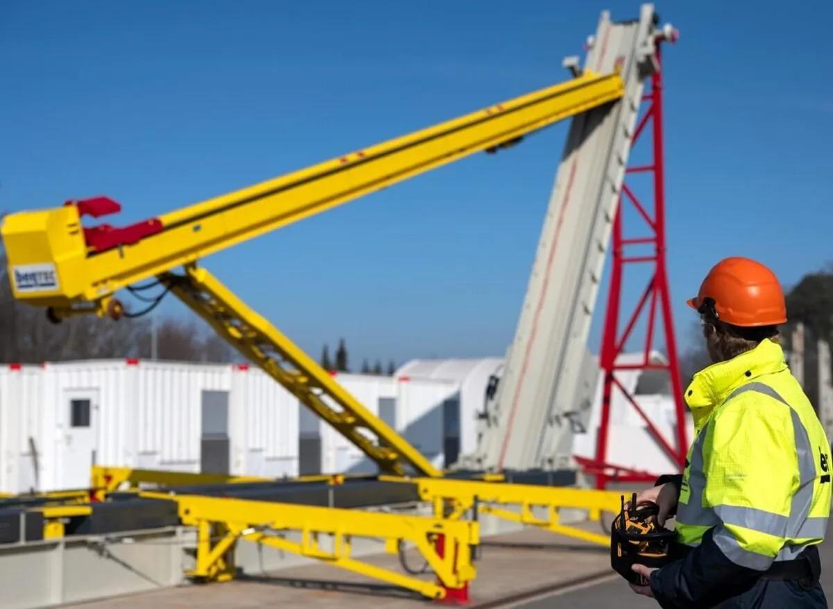 BENTEC Hydraulic Catwalk System equipment in operation